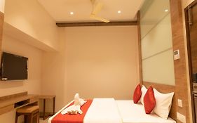 The Paradise Hotel Kanchipuram